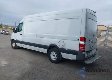 2011 Mercedes-Benz Sprinter 2500 High Roof from USA, damaged, VIN WD3PE8CB4B5595009